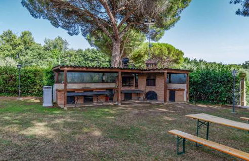Nice Home In Tuoro Sul Trasimeno - Foto 13