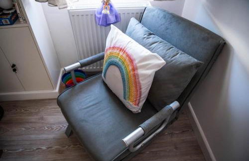 ApArt 2 Luxury 3BR Apartment Free Parking Sleeps 6 - Foto 25