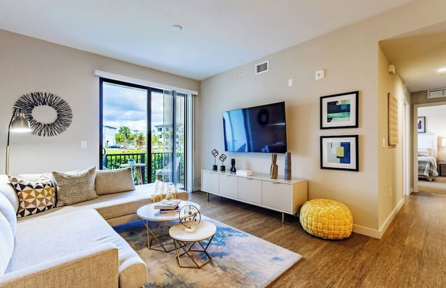 2BR Condo in Fort Myers w/ Pool & BBQ Area - Foto 2