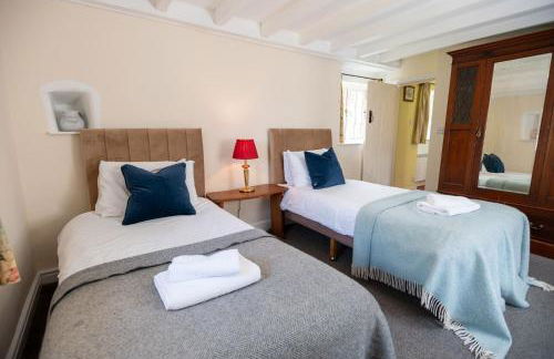 Rose Cottage - Photo 12