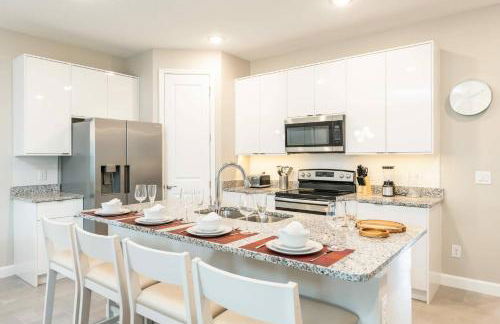 8005 Elegant Villa 5 Min to Disney Magic - Foto 12