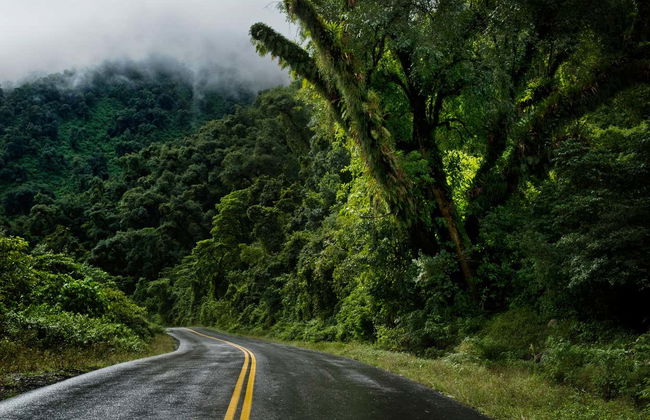 Excursión a Tafí del Valle y ruinas de Quilmes + Visita a una bodega - Foto 4