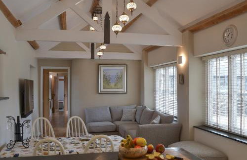 Trezeal Barn - Photo 4