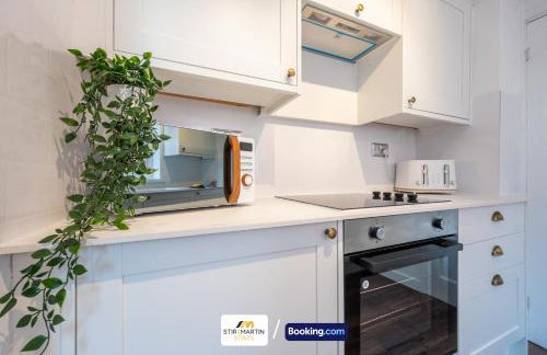 Stylish 2 BR Townhouse By StirkMartin Stays Short Lets & Serviced Accommodation Cardiff With Free Parking & Sleeps5 - Foto 20