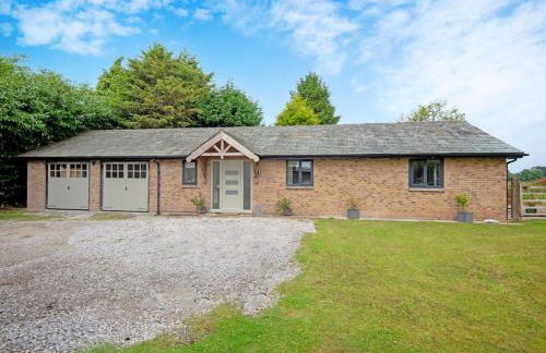 Croft Lodge Country Escape - Photo 13