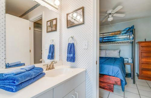 Waterfront Lake Buchanan Cottage with Kayaks! - Foto 17