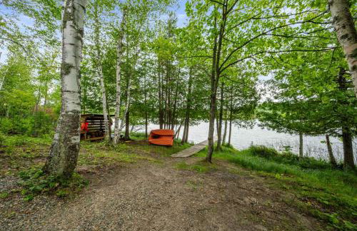 Hatch Lake Tiny House - Get Up North Retreats - Foto 25