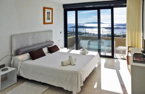 Serene 4 Bedroom Villa in Ibiza City, 1032 - Foto 23