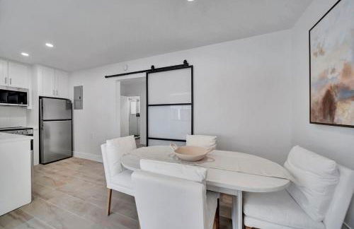 Waterfront Unit #3 20 Min Walk to Beach and Shops - Foto 6