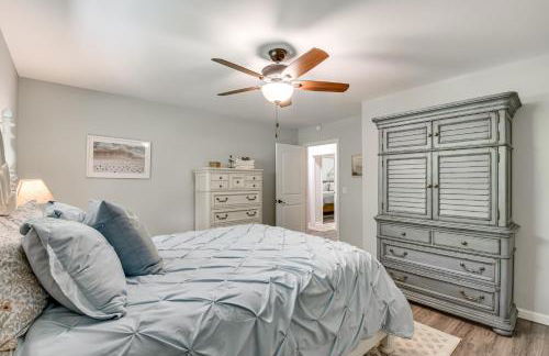 Waterfront Townville Home with Hot Tub and Dock! - Foto 26