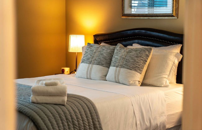 Island Getaway on Delavan Lake - Photo 13