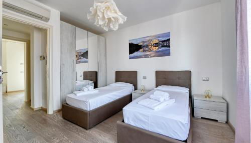 Pearl House - Sirmione Holiday - Jacuzzi Privata - Foto 5, towels