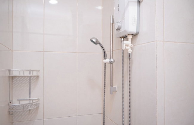 Comfy And Minimalist 2Br At Asatti Apartment - Foto 14
