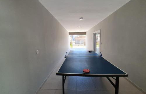 sobrado com piscina aquecida a poucos metros mar - Foto 23