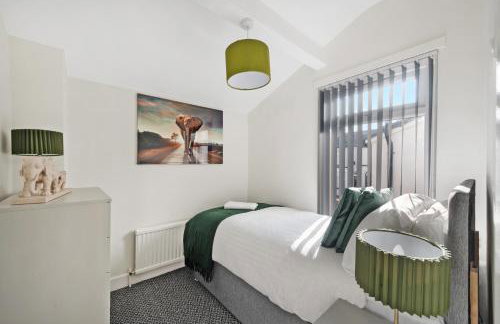 Miranda House - Air Host & Stay - Sleeps 7 - Foto 10