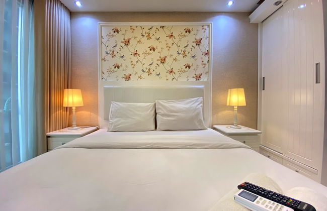 Well Furnished Studio Room at Grand Asia Afrika Apartment - Foto 1