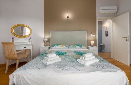 Mediterrane Steinvilla mit beheiztem Privatpool, aromatischen Mittelmeerpflanzen - Foto 14