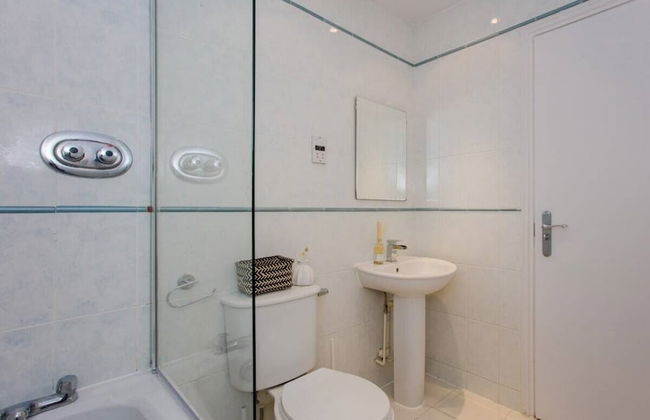 The Sparkford Gardens - Lovely 2bdr With Balcony - Foto 10