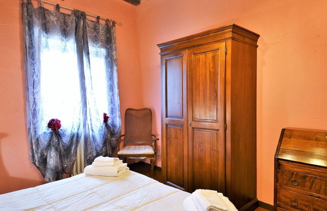 Rustic Holiday Home in Citta di Castello With Swimming Pool - Photo 9