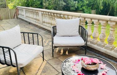 Luxury Ascot Indoor Heated Pool & Wellness Bubble Spa - Foto 9