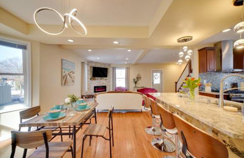 Walk to Kinnickinnic Ave! Newly Updated Abode - Foto 8