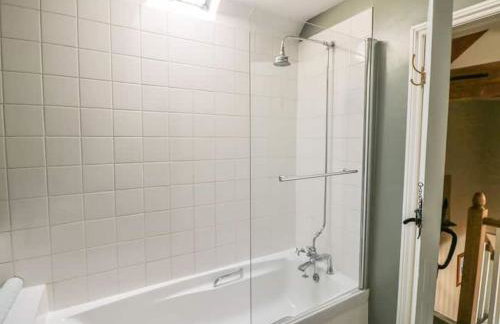 Wetton Barns Holiday Cottages - Foto 7