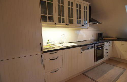 Gut-Rattelvitz-Galerie-F-hochwertig-Sauna-Kamin-eTankstelle-Spielscheune-15-000qm-Park-Land - Foto 5