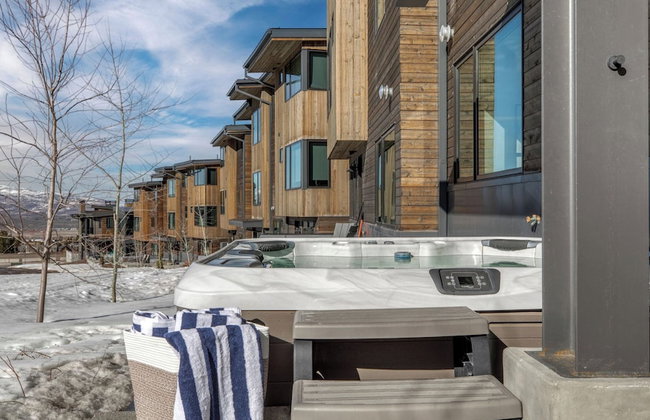 The Ridge at Canyons Village by Avantstay Stunning Slope-side Condo w/ Hot Tub - Foto 100
