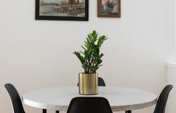 New Beautifully Updated Home with Gameroom! - Foto 76