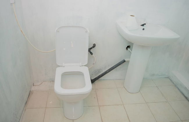 Nilaveli Beach Inn - Photo 13