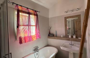 La Boissetane, maison provençale avec piscine et jardin, au pied du Luberon - Foto 33