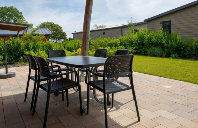 Modern Chalet With Dishwasher on the Markermeer - Photo 14