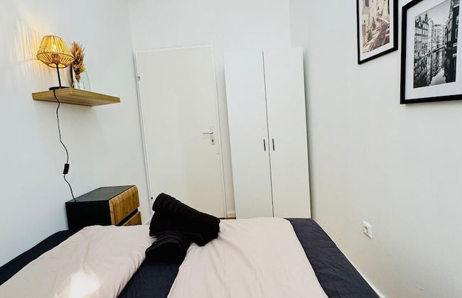 10 Economy Rooms-Shared Bath & Kitchen - Photo 14