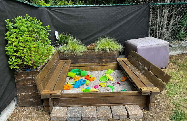 Peaceful Retreat With Sauna - Photo 19