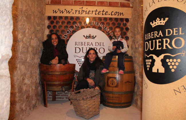 Visite du musée du vin d'Aranda de Duero - Photo 4