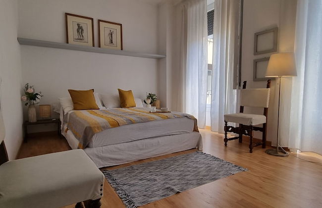 JOIVY Contemporary 1-Bed Apt Near Duomo Di Milano - Foto 5