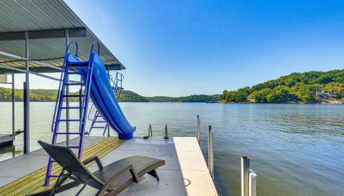 Dock and Water Slide Family Lake of the Ozarks Home - Foto 2