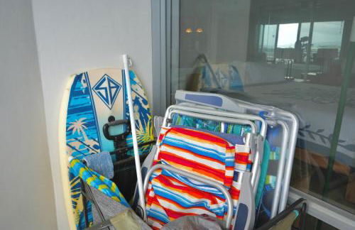 Ilikai Hotel Condo with Kitchen and Ocean View - Foto 6