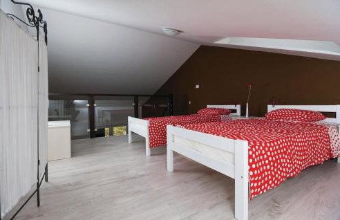 Cozy Apartment In Porozina With Wifi - Foto 31