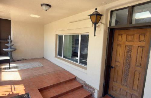 Fantastic 4 Bedroom in a Great Area - Foto 56