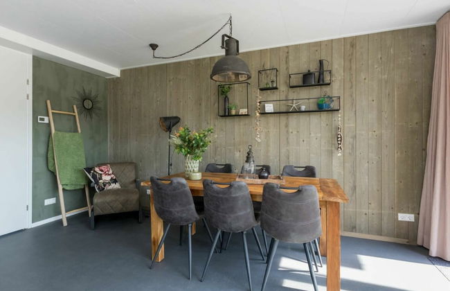 Holiday Home in Vrouwenpolder Near Beach - Photo 29