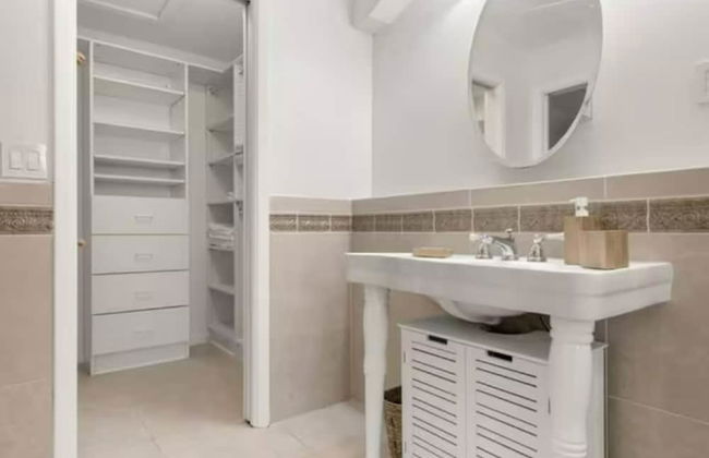 Experience The Ultimate in Luxury Living - Foto 18