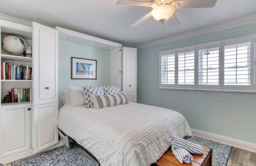 Oceanfront Elysium with a pool - Photo 26