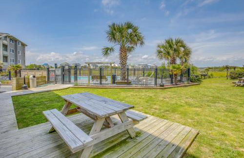 Ocean-View Balcony Carolina Beach Condo! - Foto 21