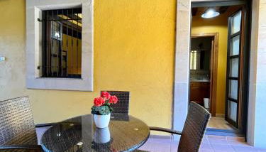 Apartamentos Turisticos Paseo de la Alameda - Foto 2