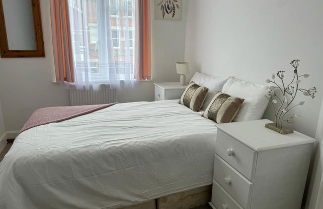 Cosy 3-bed Apartment in Hythe High Street - Foto 2