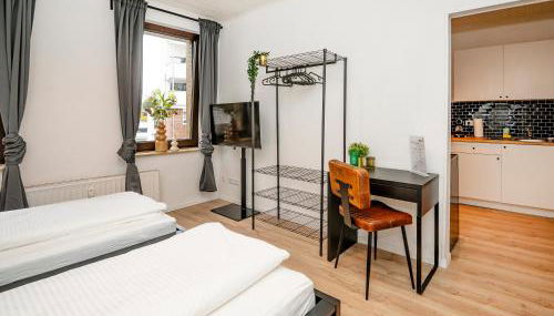 Kurzzeitglück 24h Self Check-In MG03 - Photo 5, wardrobe