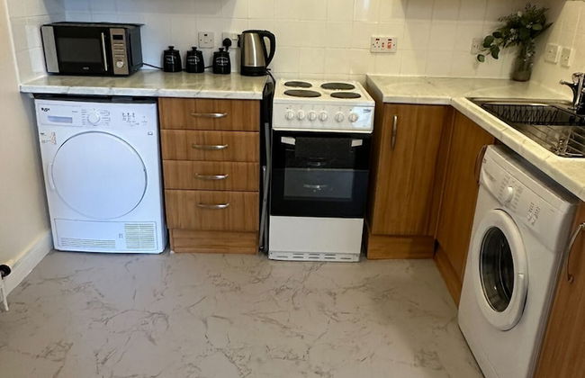 Central Glasgow Apartment - Sleeps 2 & Kitchen - Foto 9