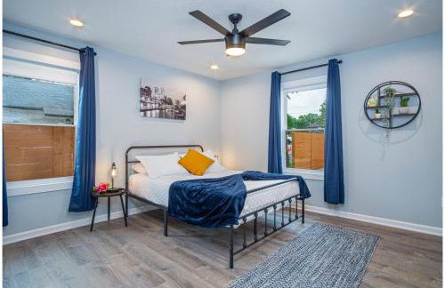 Trendy Historical Home Near Downtown Attractions - Foto 56