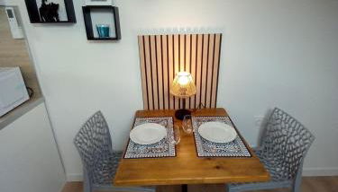 Studio Proche Centre ville avec Place de Stationnement - Foto 5